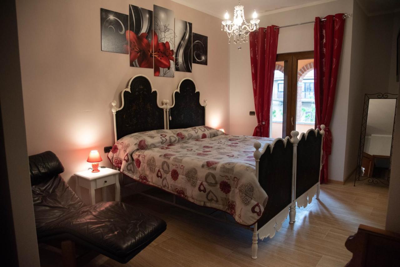 Fara Novarese B&B Villa Sofia מראה חיצוני תמונה