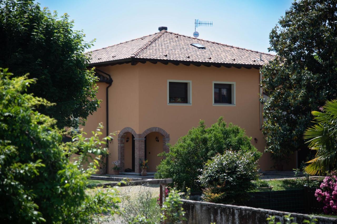 Fara Novarese B&B Villa Sofia מראה חיצוני תמונה