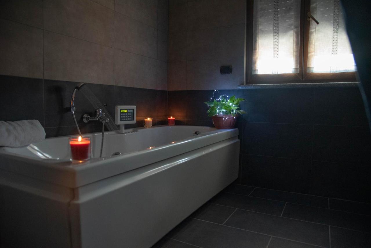 Fara Novarese B&B Villa Sofia מראה חיצוני תמונה